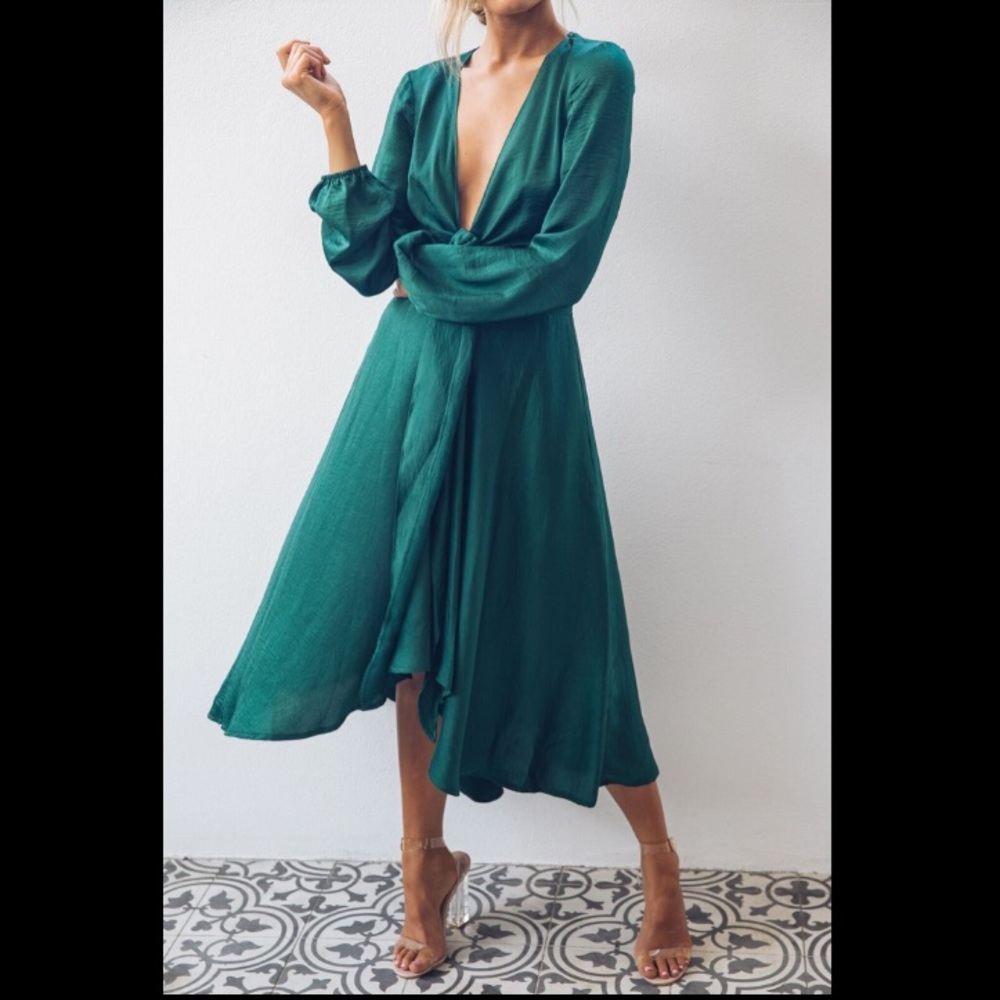 Long Sleeve Midi Dress